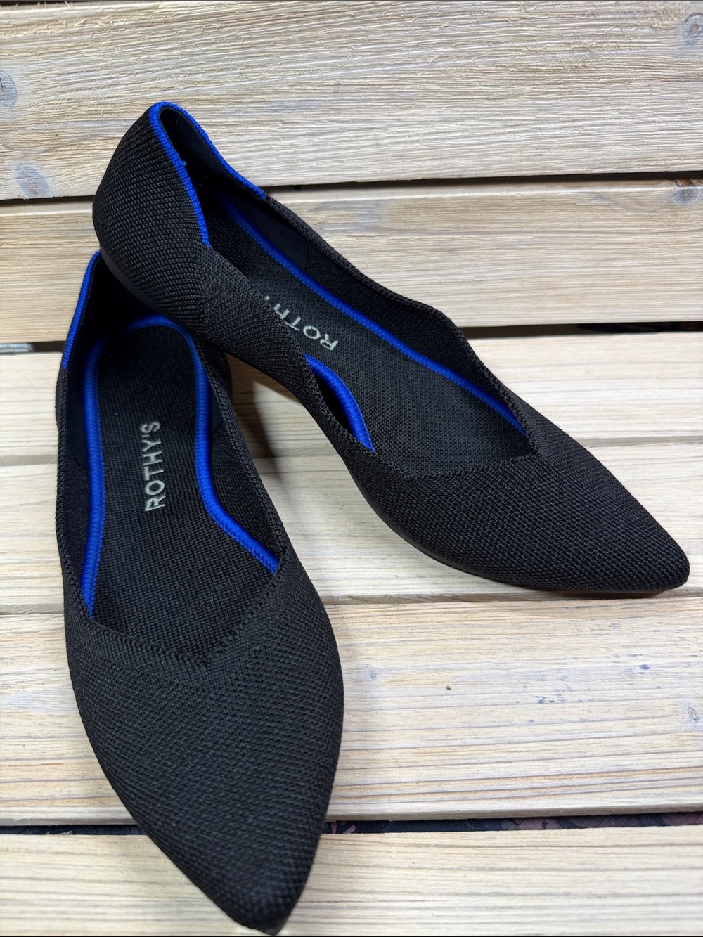 ROTHYS pointed toe flats (excellent condition) Size 8